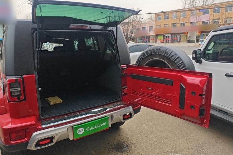 Used BAIC Off-Road BJ40 2019 2.3T Automatic Four-Wheel Drive Urban Hunter Edition Premium Model China VI Emission Standard
