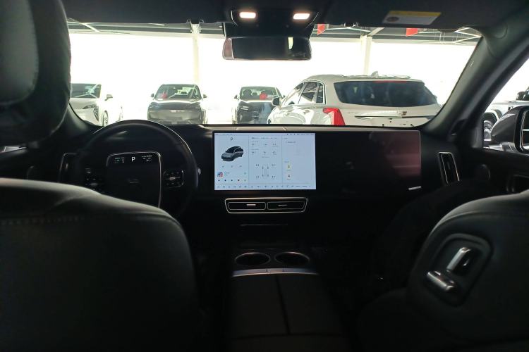 Used Li Auto L7 2023 Pro Model
