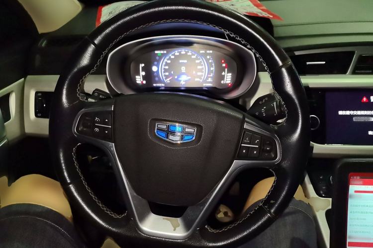 Used Geely Auto Emgrand X7 Sport 2018 1.8TD Automatic Two-Wheel Drive Smart Connect 4G Internet Edition
