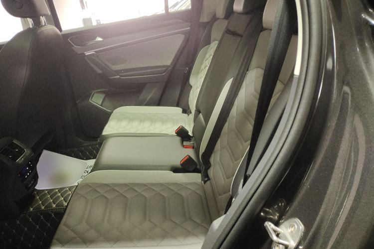 Used Volkswagen Tayron 2024 330TSI Two-Wheel Drive Luxury Plus Advanced Version
