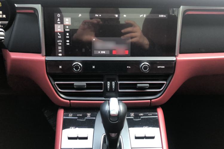 Used Porsche Macan 2024 Macan 2.0T