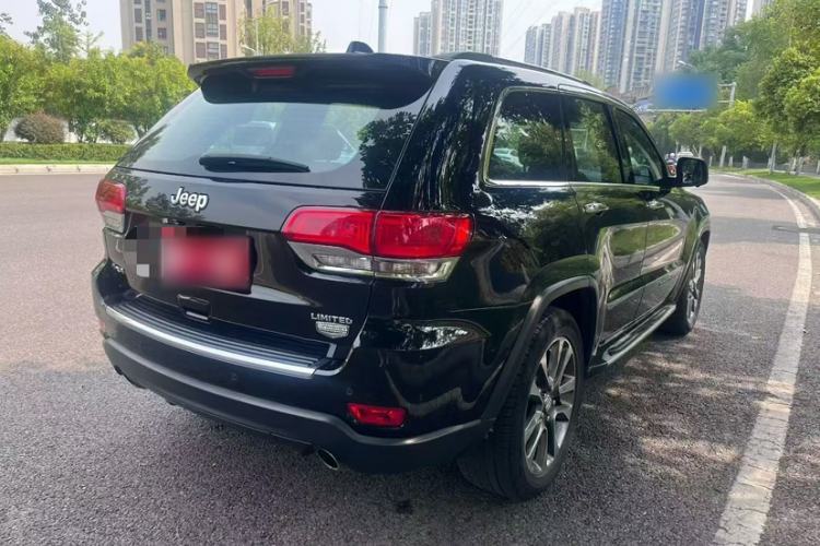 Used  Grand Cherokee 2017 3.0L Elite Navigation Edition
