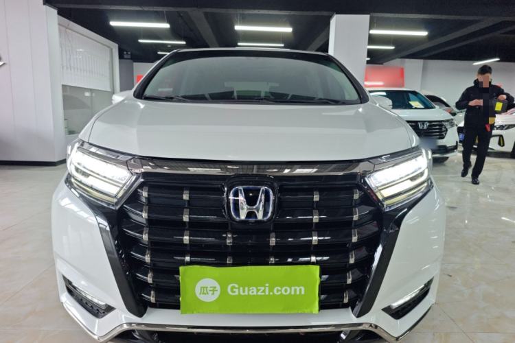 Used Honda Elysion 2022 2.0L eHEV Luxury First Edition