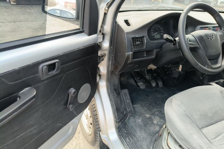 Used Wuling Rongguang 2020 1.5L Extended Basic Version China VI Standard L3C