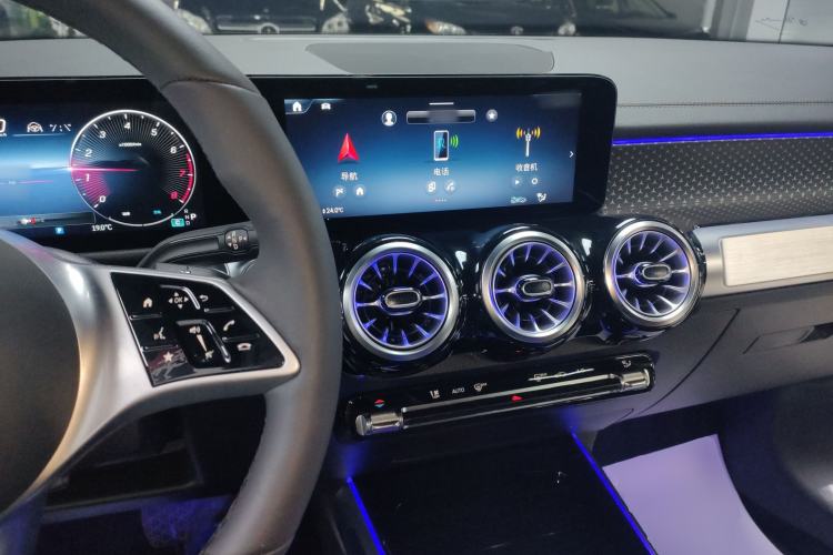 Used Mercedes-Benz GLB 2025 GLB 220 Sport Edition
