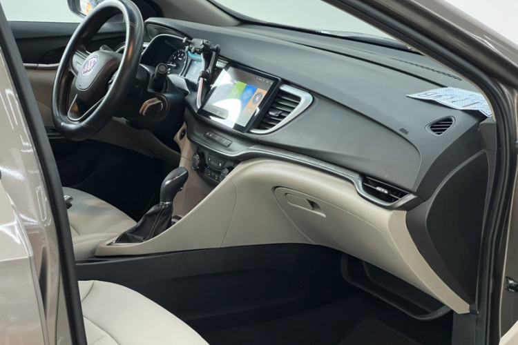 Used Buick GT 2017 15N Automatic Elite Version
