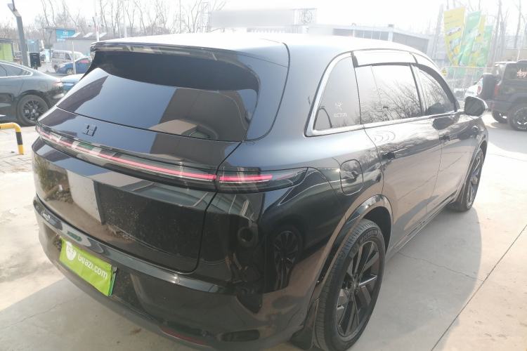 Used Li Auto L7 2023 Air model
