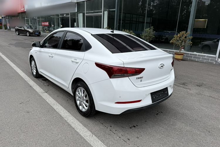 Used Hyundai Verna 2016 1.4L Automatic Cool Edition GLS