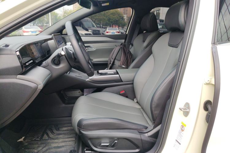 Used BYD Qin L 2025 EV 545KM Beyond Version
