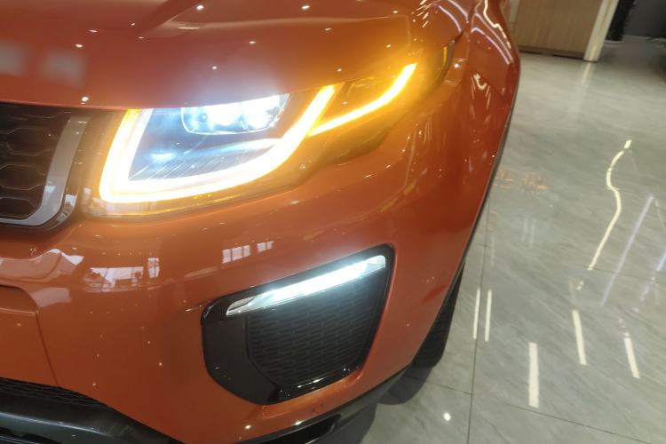 Used Land Rover Range Rover Evoque 2018 240 PS HSE DYNAMIC Convertible
