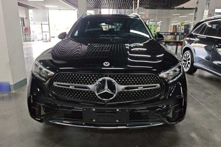 Used Mercedes-Benz GLC 2024 GLC 300 L 4MATIC Dynamic Edition 7-seater
