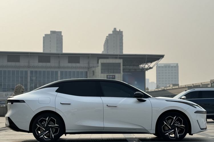 Used Lynk & Co 07 2024 EM-P 126 Long-Range Ultra
