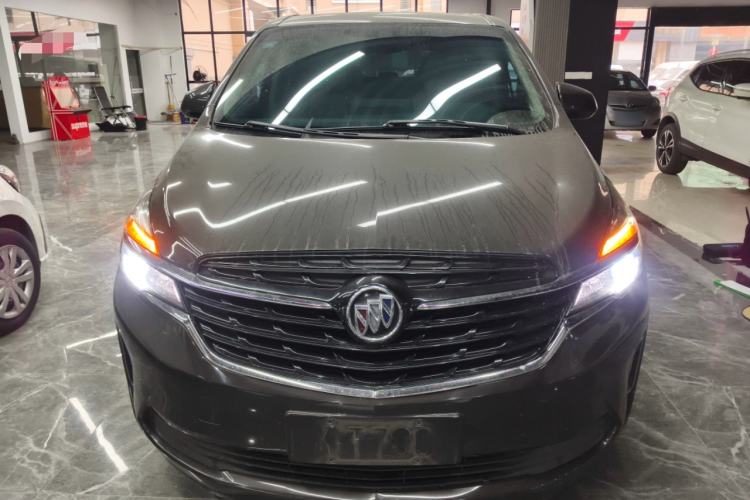 Used Buick GL8 2021 Land Cruiser Executive Class 652T Luxury Model
