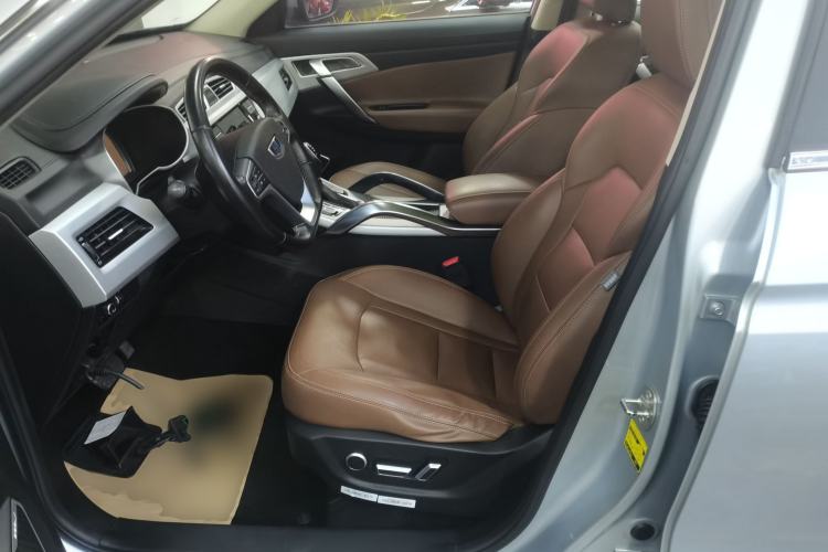 Used Geely Auto Emgrand X7 Sport 2016 1.8TD Automatic ZhiZun Version
