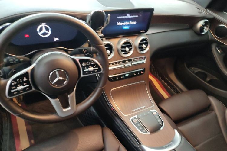 Used Mercedes-Benz GLC 2020 GLC 260 L 4MATIC Luxury Model
