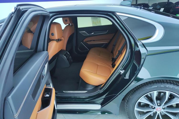 Used Jaguar XFL 2023 XFL 2.0T P250 Two-Wheel-Drive Elite Sport Edition
