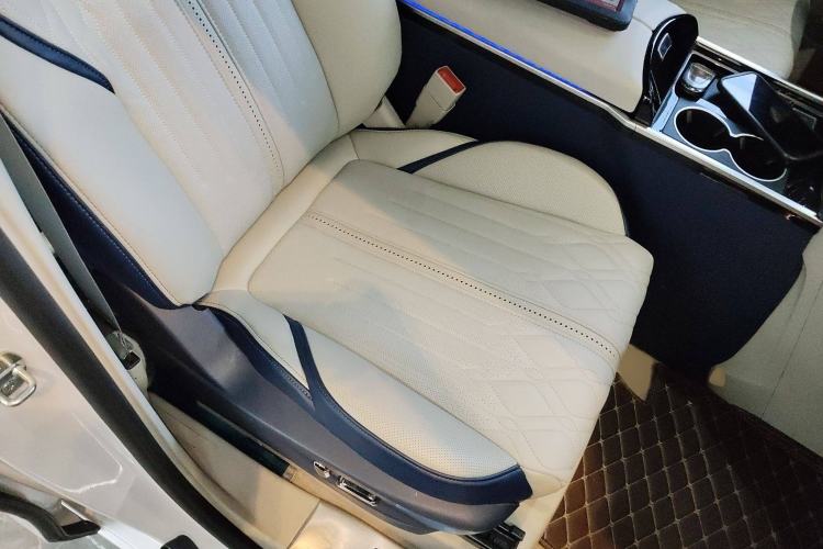 Used Buick GL8 2020 ES Land Cruiser 653T Comfort Edition
