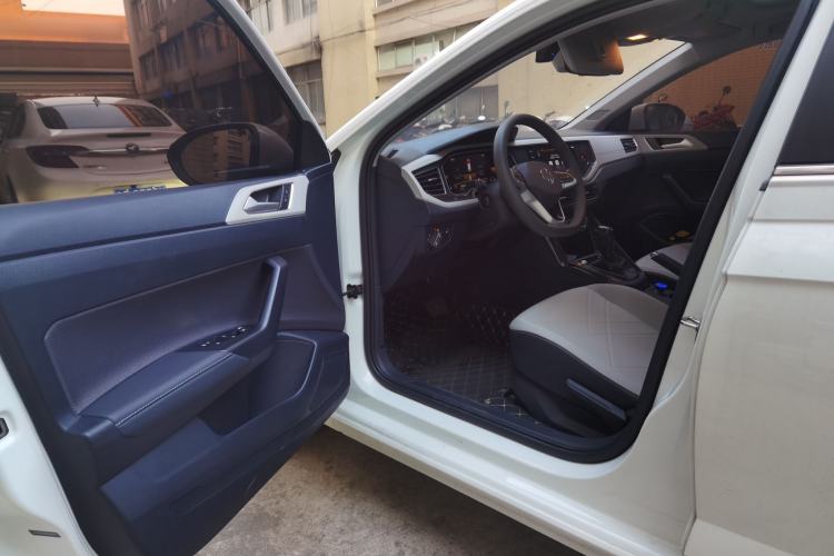 Used Volkswagen Lavida 2023 New Sharp 1.5L Automatic Outstanding New Vision Edition
