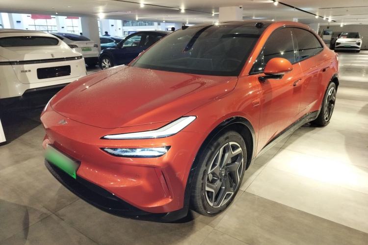 Used ONVO L60 2024 60 kWh Rear-Drive Version