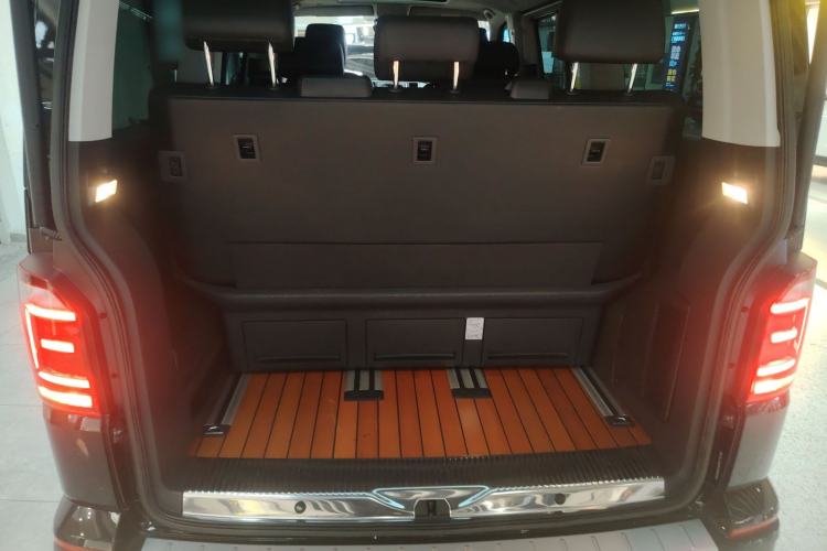 Used Volkswagen Multivan 2019 2.0 TSI 4x4 Prestige Edition 7-Seater
