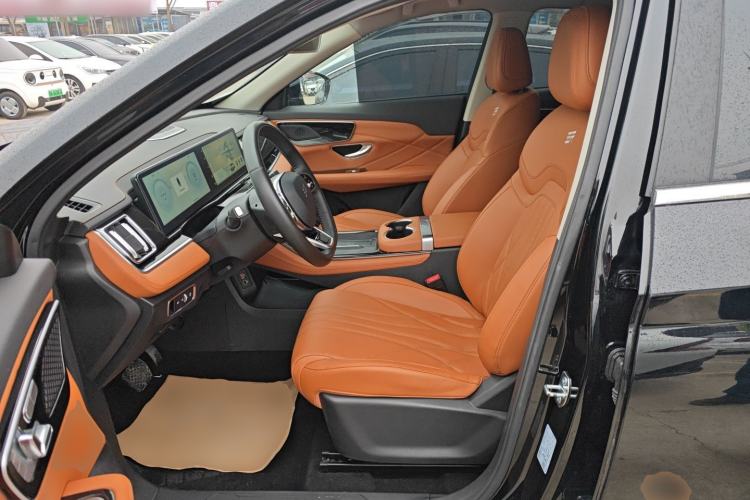 Used JETOUR Shanhai Shanhai L7 2024 1.5T 120 km MAX 7-Seater
