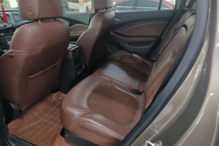 Used Buick Envision 2016 20T Two-Wheel-Drive Elite Model
