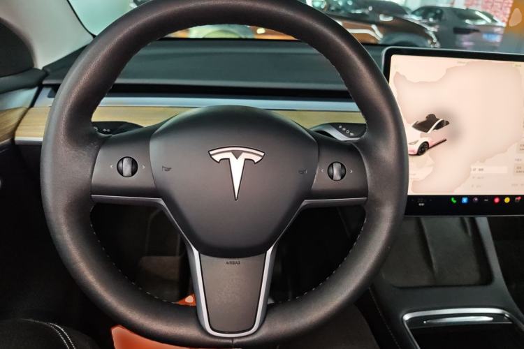 Used Tesla Model Y 2022 Rear-Wheel-Drive Version
