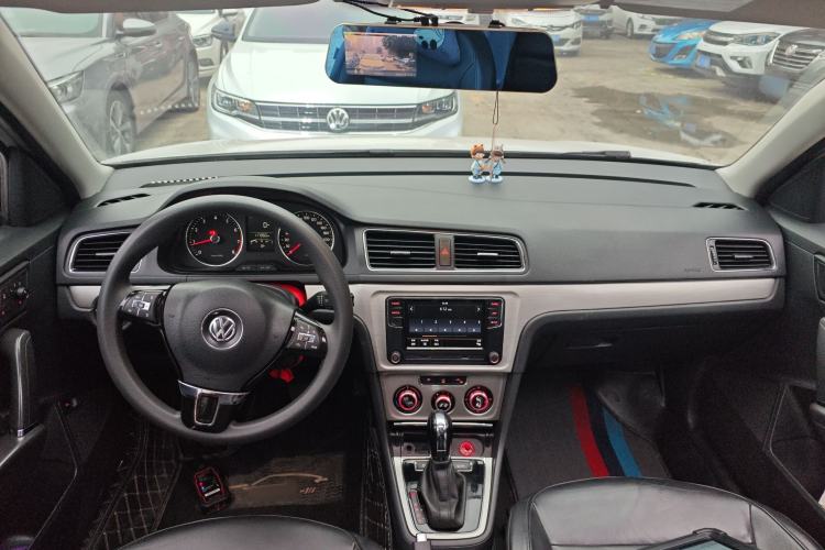 Used Volkswagen Lavida 2013 Restyled Classic 1.6L Automatic Comfort Edition
