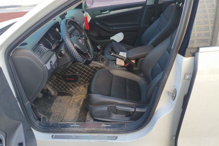 Used Volkswagen Sagitar 2018 1.6L Manual Comfort Model