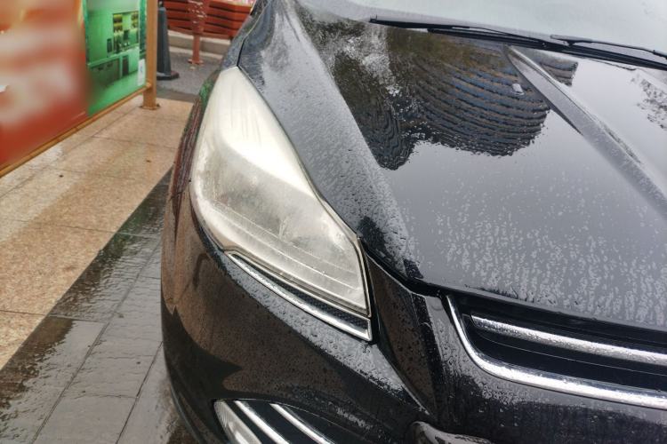 Used Ford Kuga 2013 1.6L GTDi Two-Wheel-Drive Trend Model
