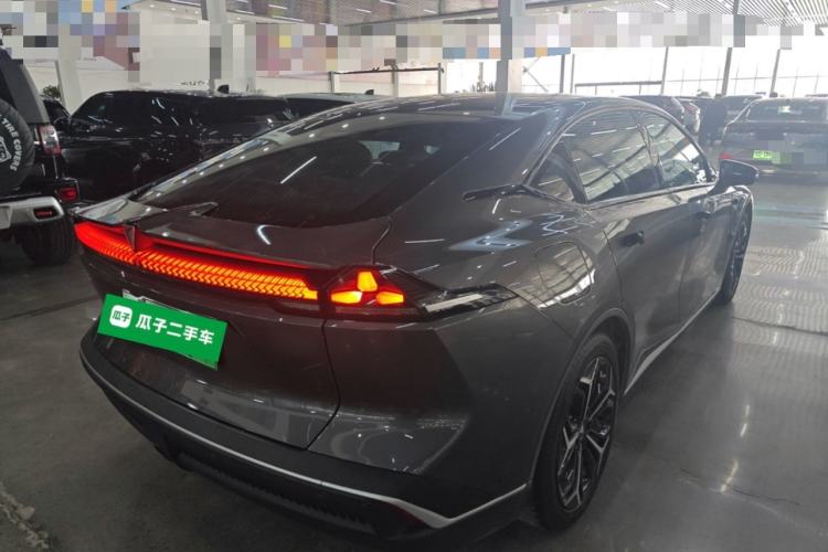 Used  SL03 2023 200Max Range-Extended Version
