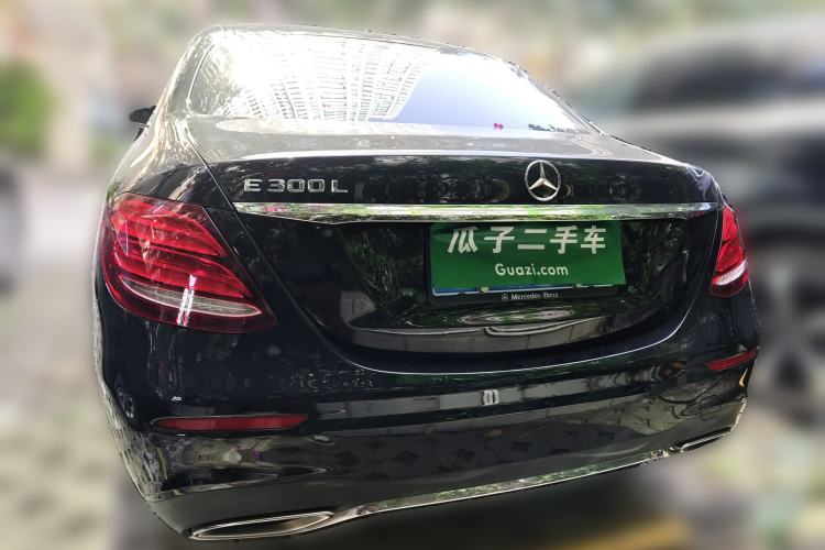 Used Mercedes-Benz E-Class 2017 E 300 L Sporty and Stylish Model
