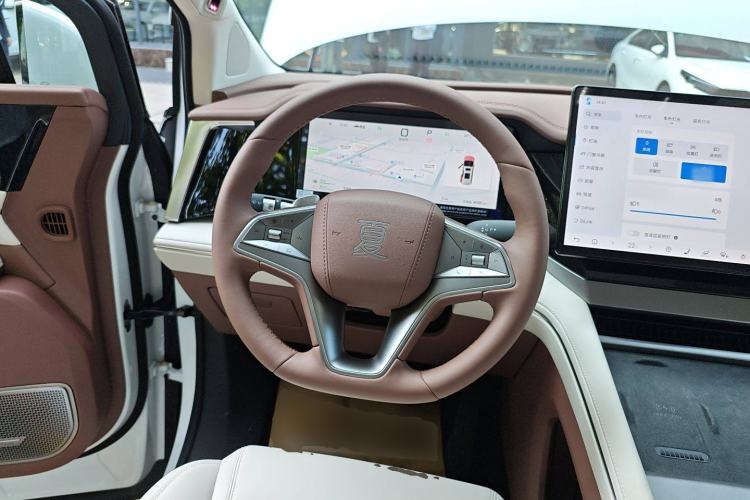 Used BYD Xia 2025 DM-i 1.5T 180km Excellence Model
