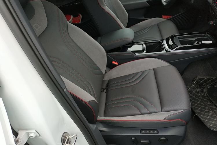 Used Volkswagen ID.4 CROZZ 2022 High-Performance PRIME Edition
