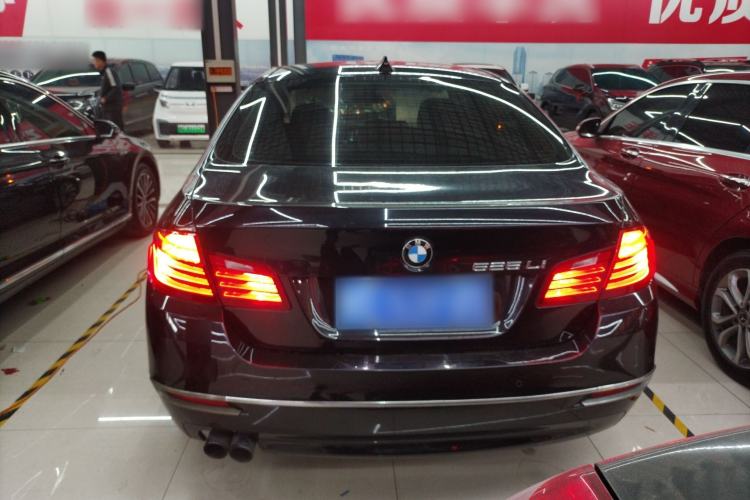 Used BMW 5 Series 2017 525Li Leading Model
