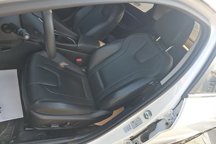 Used Hyundai Elantra 2021 1.5L CVT LUX Prestige Edition
