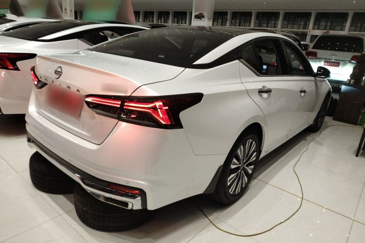 Used Nissan Teana 2022 2.0L XL-Upr Enjoyment Edition
