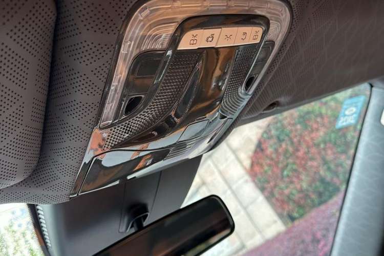 Used Mercedes-Benz Vito 2021 2.0T Business Version 7 Seats