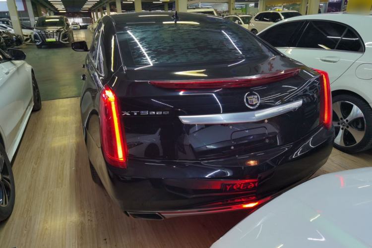 Used Cadillac XTS 2014 28T Comfort Version
