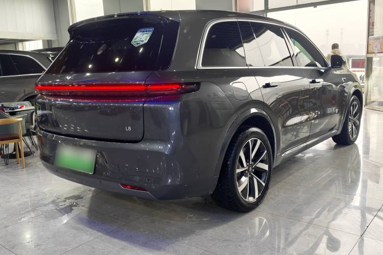 Used Li Auto L8 2023 Pro Model
