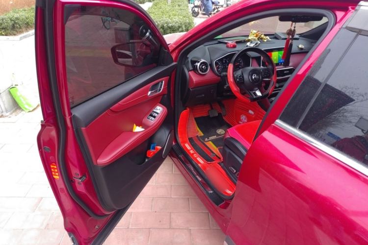 Used MG HS 2019 20T Automatic Two-Wheel Drive Trophy Super Sport Version China VI Standard
