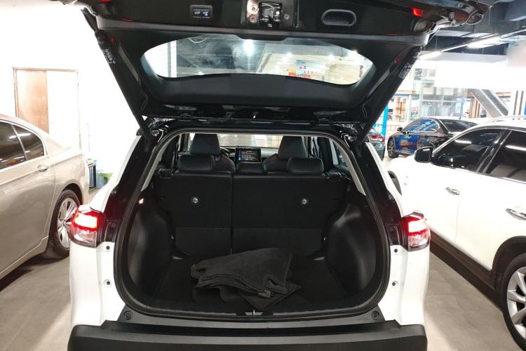 Used Toyota FRONTLANDER 2022 2.0L CVT Luxury PLUS Edition
