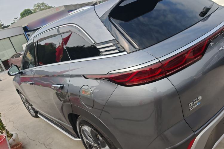 Used BYD Frigate 07 2023 DM-p 175 km Four-Wheel Drive Flagship Model
