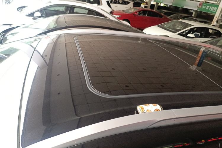 Used AION Y 2022 Plus 70 Tech Edition
