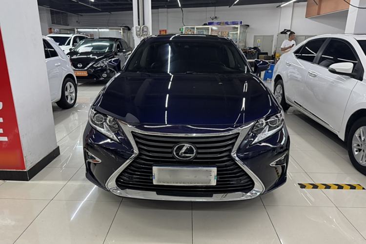 Used Lexus ES 2015 200 Comfort Edition
