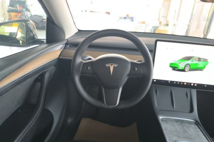 Used Tesla Model Y 2022 Rear-Wheel-Drive Version