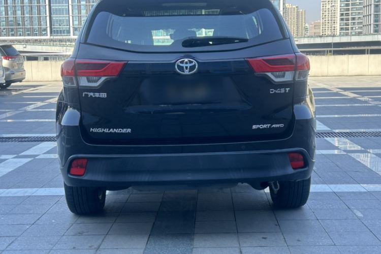Used Toyota Highlander 2018 2.0T Four-Wheel Drive Luxury Version 7 Seats China VI Standard
