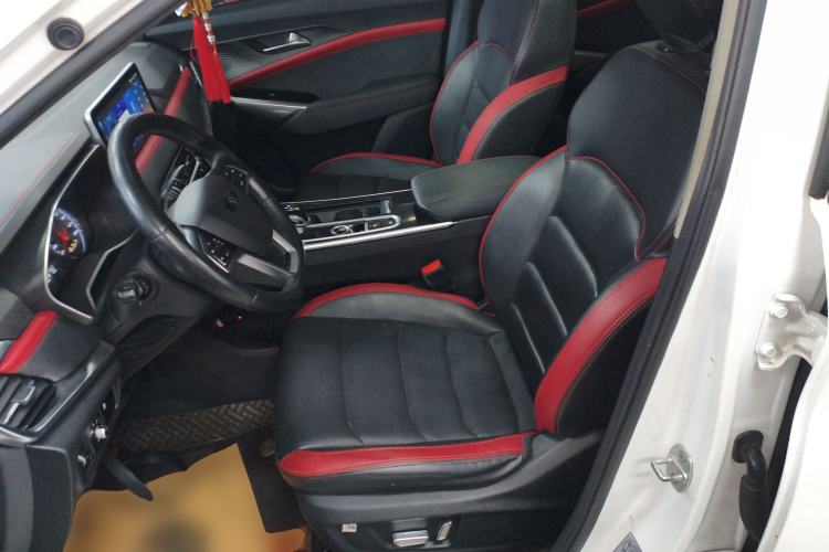 Used SOL X8 2021 300T DCT Luxury Smart Connect Edition 5 Seats
