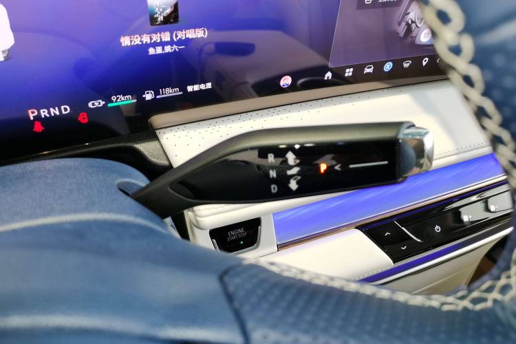 Used Buick GL8 New Energy 2024 Lu Zun Luxury Edition 7-Seater
