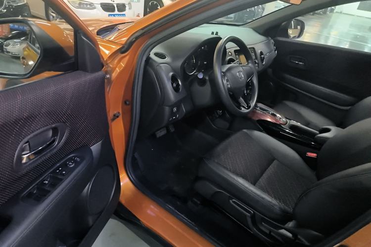 Used Honda XR-V 2015 1.8L EXi CVT Comfort Version
